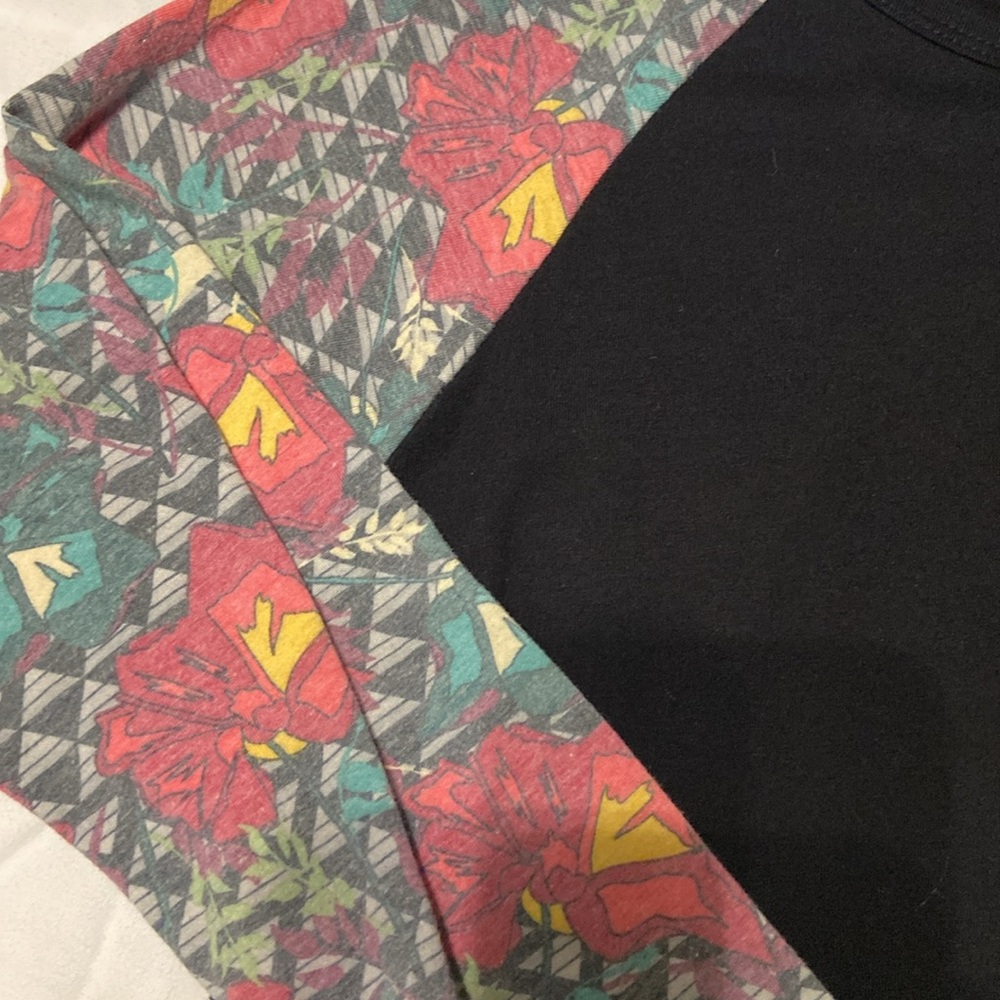 LuLaRoe Randy - Picture 2 of 3